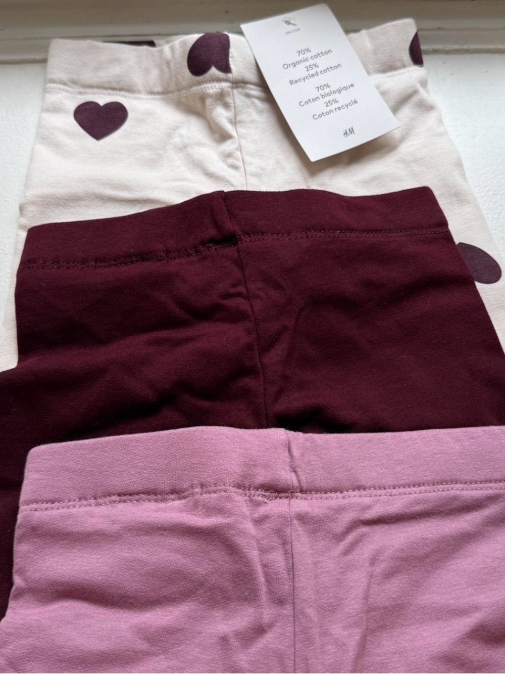 H&M Girls 3-Pack Leggings - Cream with Heart Print, Maroon, Light Pink